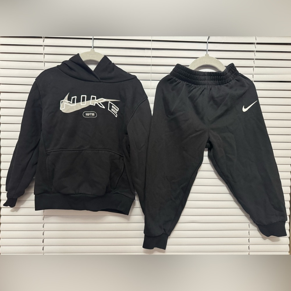 Nike Kids Black Sweatpants and Hoodie Set